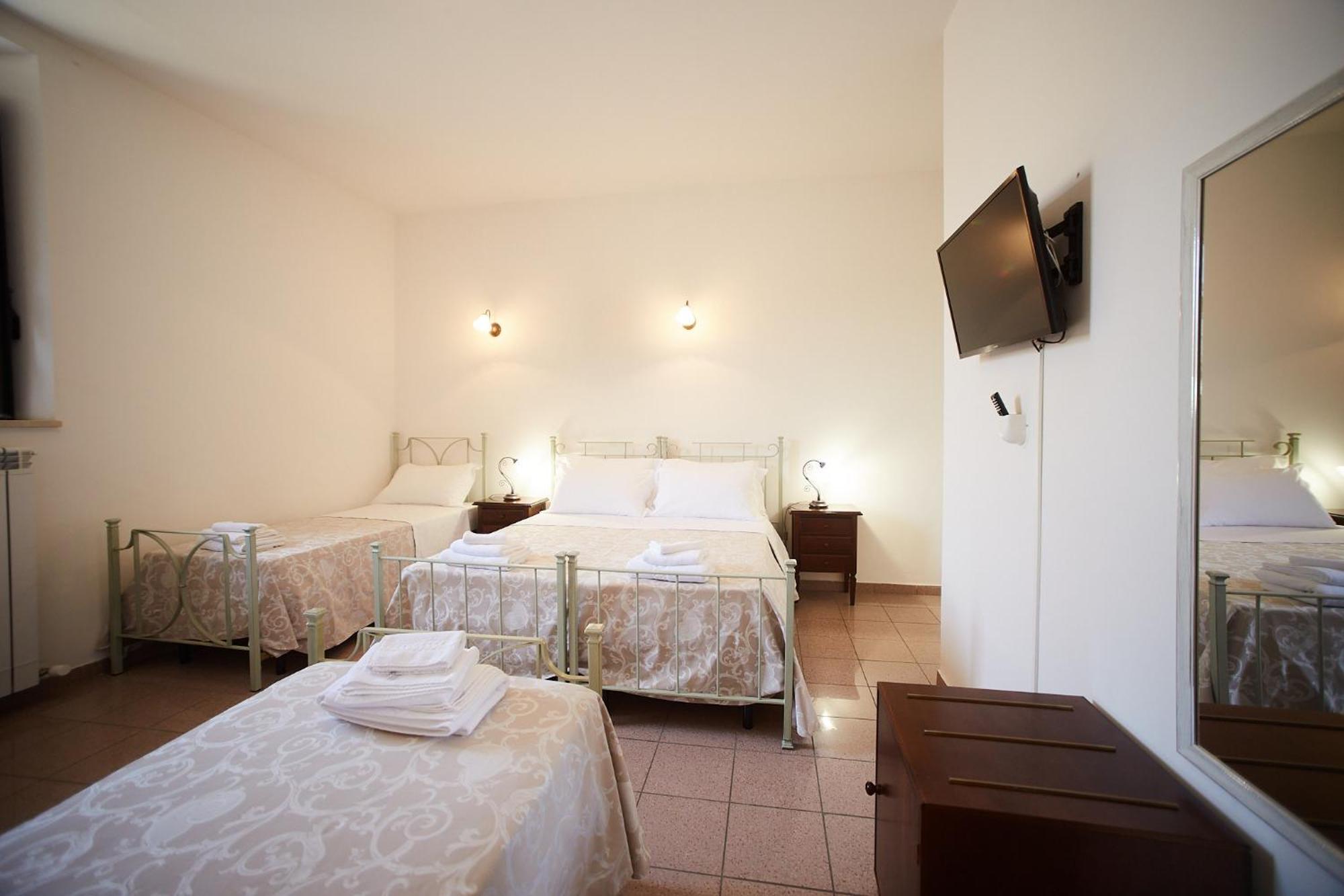 Il Monastero Di Bevagna Bed & Breakfast Exterior foto