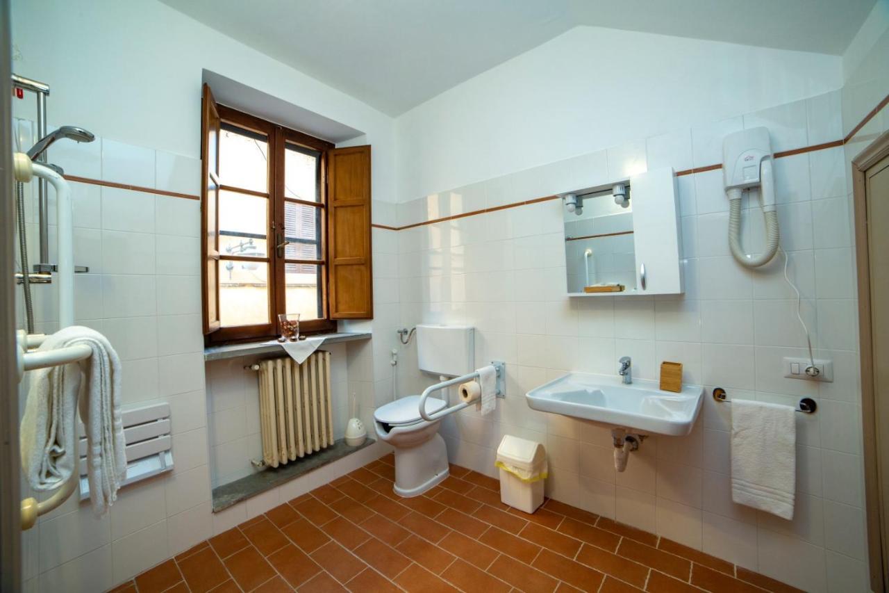 Il Monastero Di Bevagna Bed & Breakfast Exterior foto